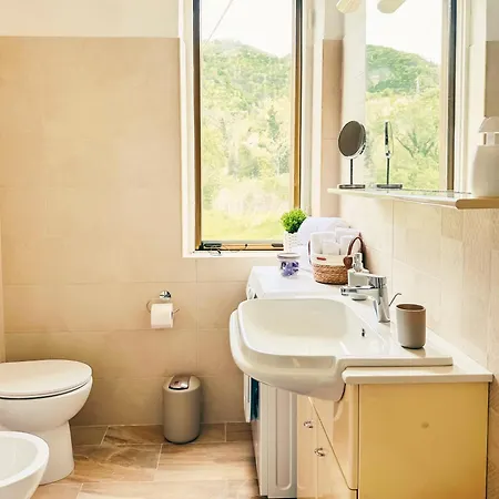 Casa Con Giardino Tra Mare E Monti - Marche House Semesterbostad *