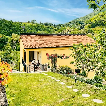 Casa Con Giardino Tra Mare E Monti - Marche House